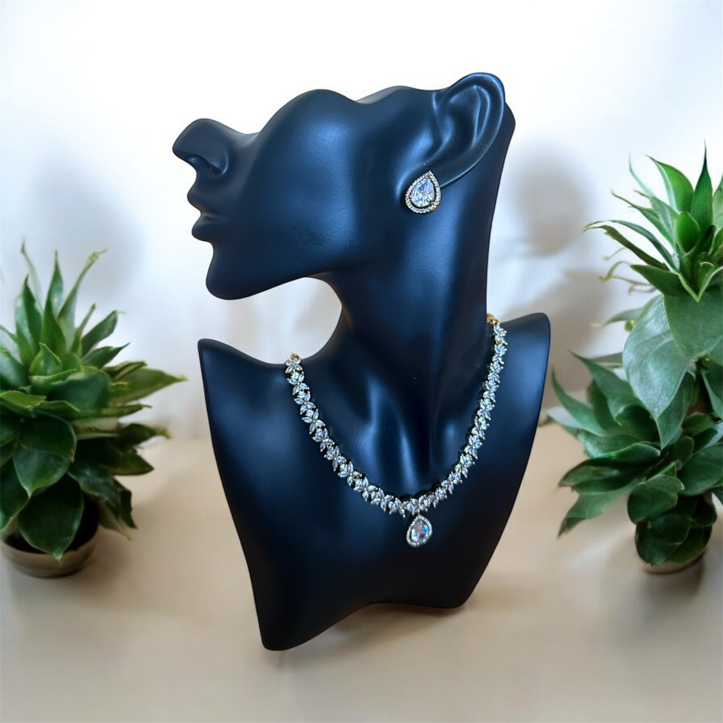 MEA Collection - Classic Teardrop Jewelry Set