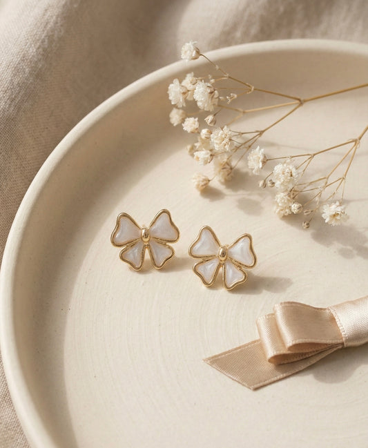 Gold Bow studs