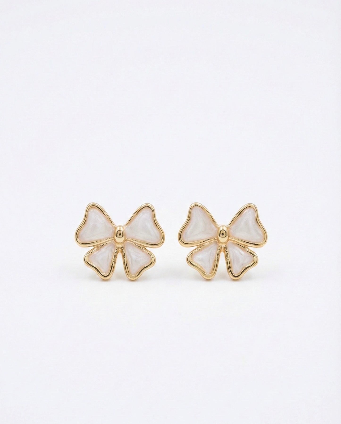 Gold Bow studs