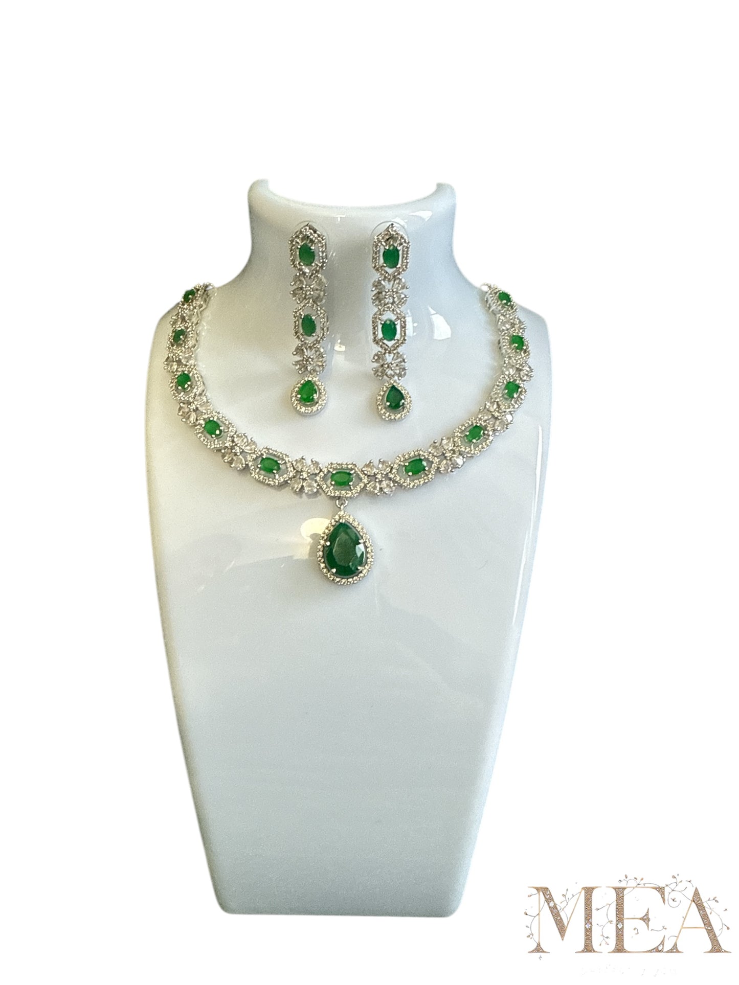 Elegant Green Gemstone Necklace and Earring Set