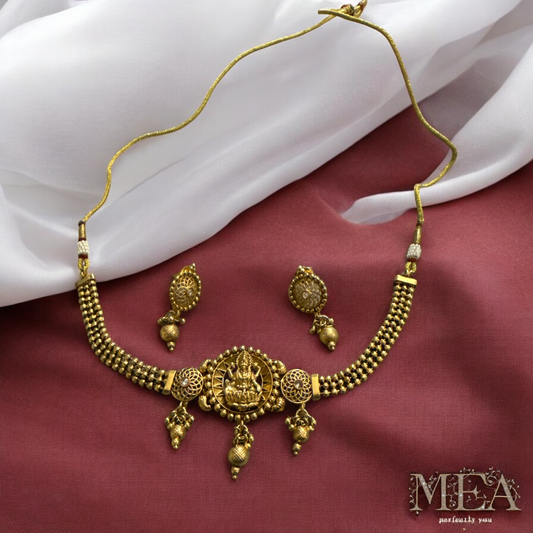 Traditional Temple Jewelry Set with Earrings
