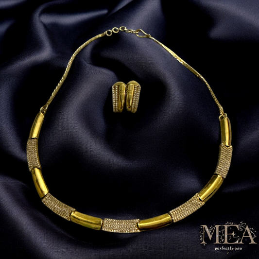 Elegant Gold-Plated Necklace and Earring Set