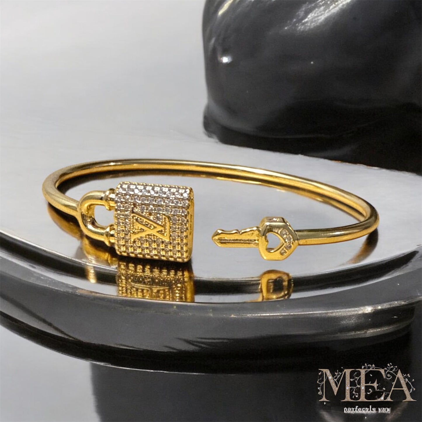 MEA Collection - Padlock Bracelet Set
